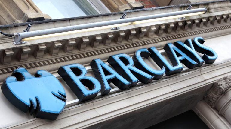 Barclay’s: Ανακοίνωσε την πρόθεσή της να αποκτήσει μέρος των τραπεζικών δραστηριοτήτων της Tesco