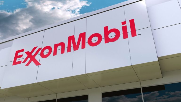 Η Exxon Mobil αναδιοργανώνεται με σκοπό την μείωση του κόστους λειτουργίας