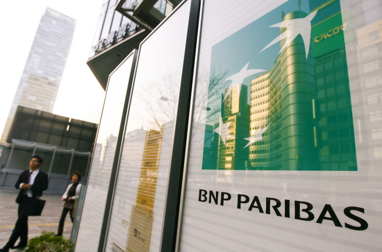 Τρεις ομάδες ακτιβιστών για το κλίμα προσέφυγαν σε δικαστήριο του Παρισιού κατά της BNP Paribas