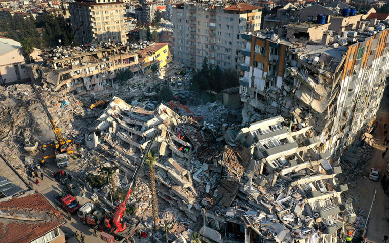 Ξεπέρασε τους 40.000 ο αριθμός των νεκρών από τον φονικό σεισμό της Τουρκίας