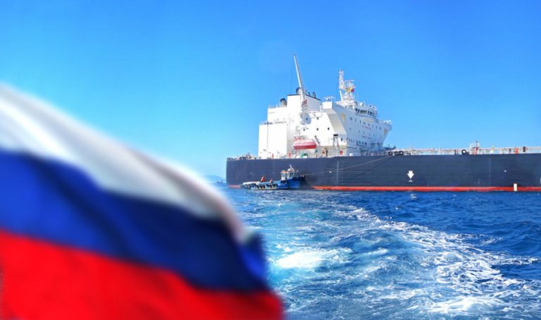 Εκατομμύρια βαρέλια ρωσικού αργού πετρελαίου μεταφέρονται λίγα μίλια μακριά από τις ακτές της Ελλάδας