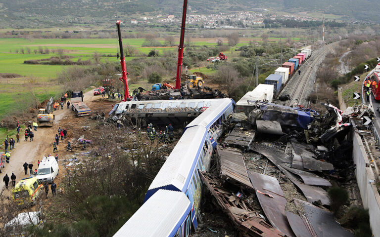 Αρμοδιότητα των εθνικών αρχών είναι να διερευνήσουν υπό ποιες συνθήκες έγινε το τραγικό δυστύχημα στα Τέμπη