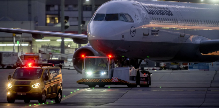 Ακινητοποιούνται τέσσερα αεροδρόμια της Γερμανίας λόγω 24ωρης απεργίας του προσωπικού ελέγχου ασφαλείας