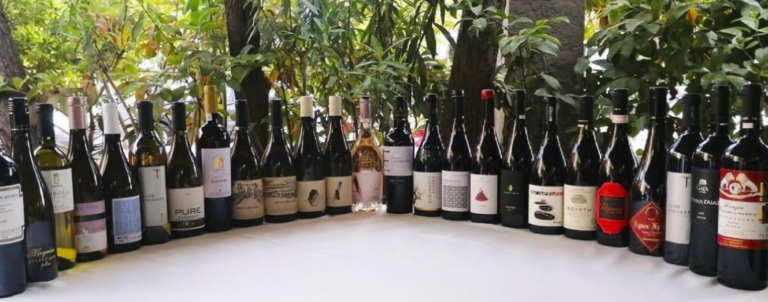 Τα 21 ελληνικά κρασιά που θα κοσμήσουν τα τραπέζια στο Συμπόσιο των Masters of Wine