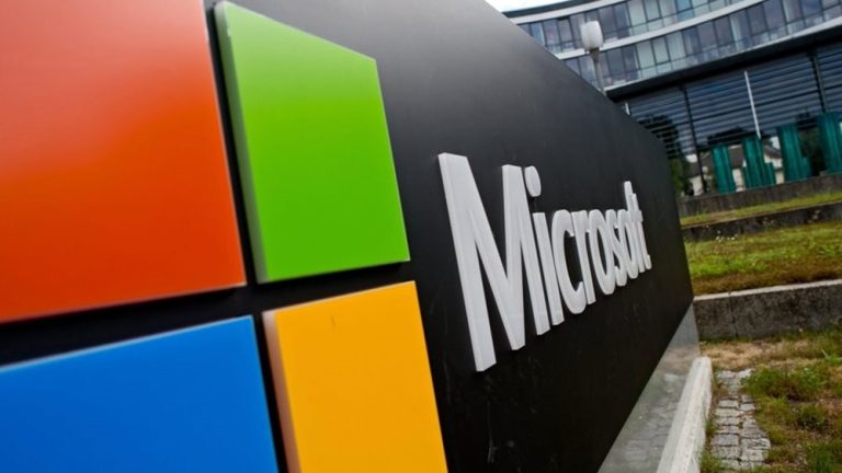 Microsoft: 1 δις ευρώ για να φτιάξει Data Centers στην Αττική