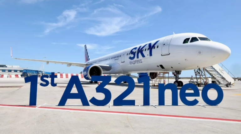 Το πρώτο AIRBUS A321neo της SKY Express προσγειώθηκε στη βάση της εταιρείας στο Διεθνή Αερολιμένα Αθηνών