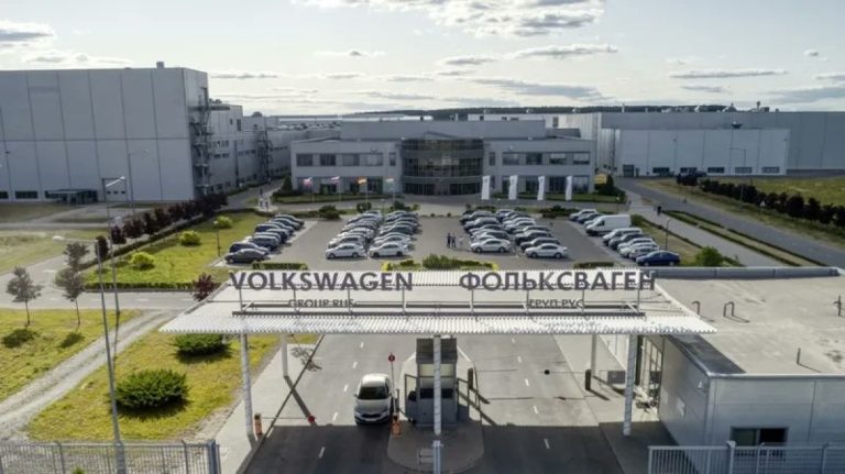 Η Volkswagen αποχωρεί οριστικά από τη Ρωσία