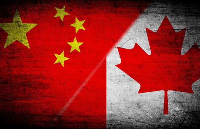 Γιατί η Κίνα απέλασε Καναδό διπλωμάτη