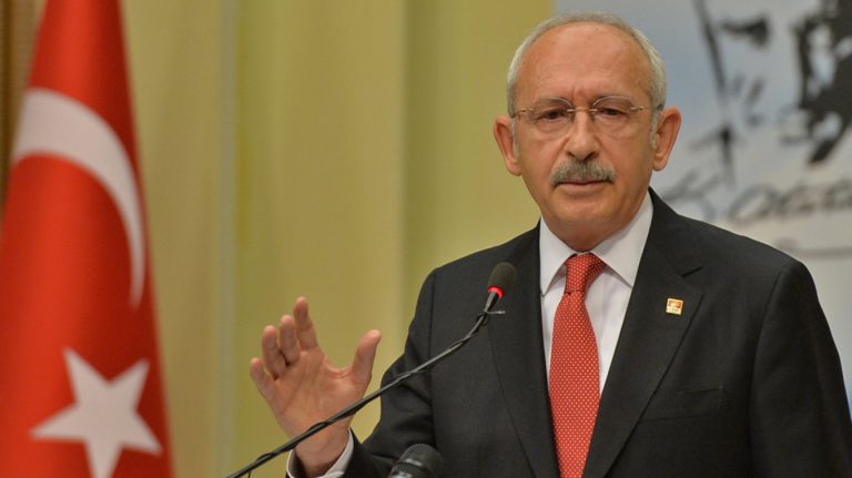 Αίρεται η ασυλία του αρχηγού της αξιωματικής αντιπολίτευσης στην Τουρκία Κεμάλ Κιλιτσντάρογλου