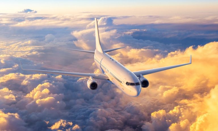 Τεράστια αύξηση διεθνώς στις τιμές των αεροπορικών εισιτηρίων