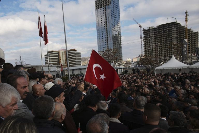 Πλησιάζει η πιο κρίσιμη εκλογική μάχη των τελευταίων ετών στην Τουρκία