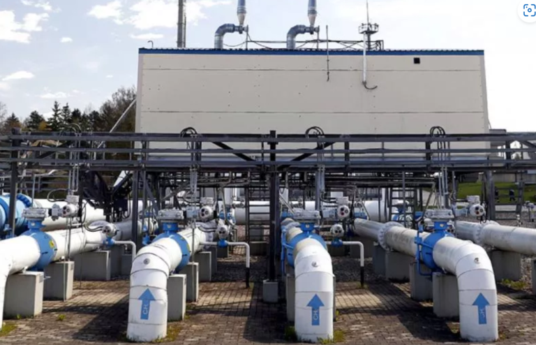 Η ρωσική Gazprom στέλνει φυσικό αέριο στην Ευρώπη μέσω Ουκρανίας