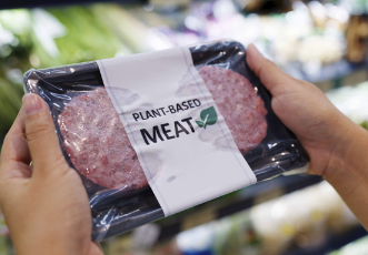 Αξιόλογη αύξηση καταγράφεται το 2022 στην παραγωγή εναλλακτικών προϊόντων κρέατος για χορτοφάγους