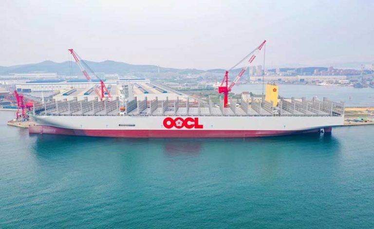 Ενα από τα μεγαλύτερα πλοία μεταφοράς εμπορευματοκιβωτίων «πιάνει» σύντομα το λιμάνι του Πειραιά