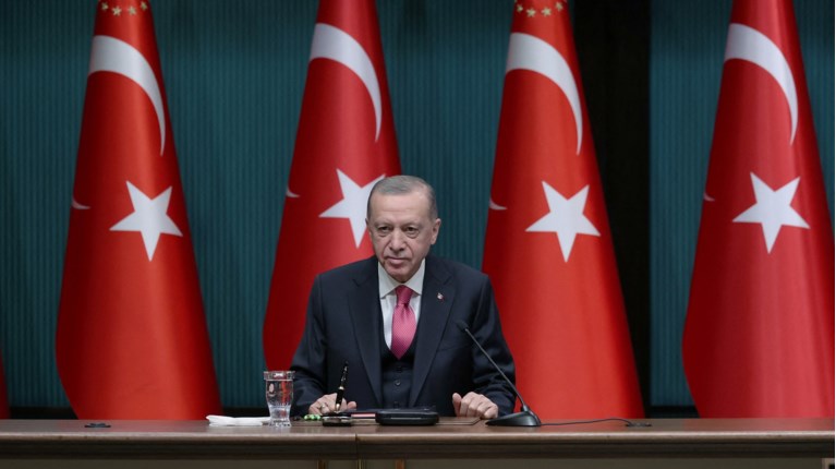 Τουρκία: Τονίζει το θέμα του προσφυγικού ενόψει Συνόδου του ΝΑΤΟ