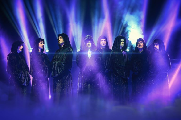 Οι διάσημοι τραγουδιστές-μοναχοί Gregorian έρχονται στο Ηρώδειο