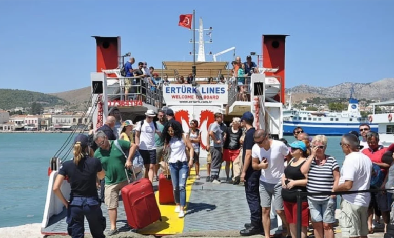 «Ανάσα» στις οικονομίες των νησιών του βορείου Αιγαίου έδωσαν περισσότεροι από 27.000 Τούρκοι τουρίστες