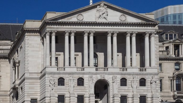 Τράπεζα της Αγγλίας: Νέα αύξηση επιτοκίων κατά 25μ.β. στο 5,25%