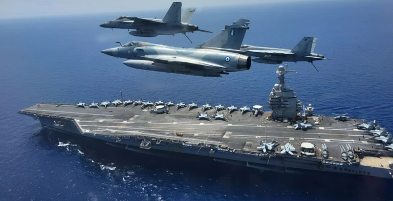 Al Jazeera:Το αμερικανικό αεροπλανοφόρο «USS Dwight D Eisenhower» μετακινήθηκε από τα Στενά του Γιβραλτάρ στη Μεσόγειο