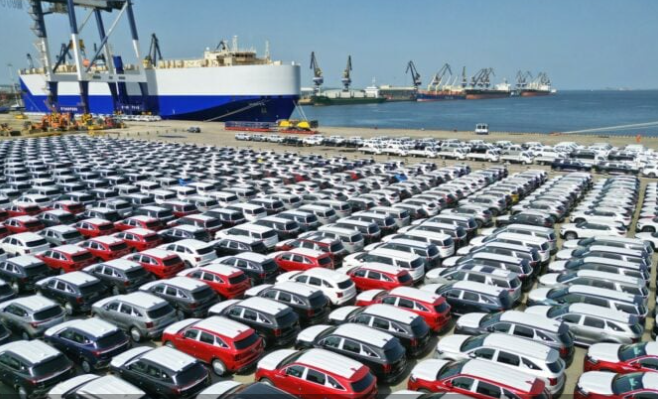 Ποια χώρα απειλεί την Ιαπωνία στο να γίνει ο μεγαλύτερος εξαγωγέας αυτοκινήτων στον κόσμο;