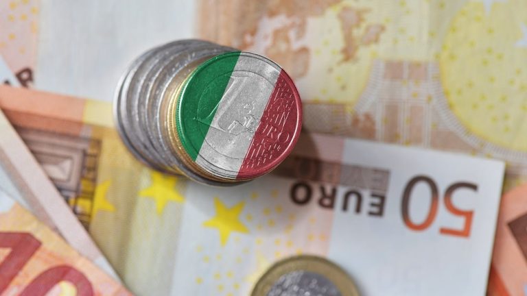 Η Ιταλία εγκρίνει νέο φόρο στα υπερκέρδη των τραπεζών