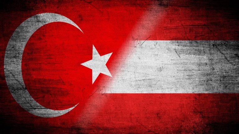 Αυστρία: Να τερματιστούν οι διαπραγματεύσεις για την ένταξη της Τουρκίας στην ΕΕ