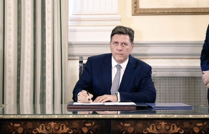 Παραιτήθηκε ο Μιλτιάδης Βαρβιτσιώτης από Υπουργός Ναυτιλίας
