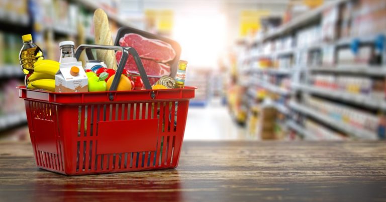 ΕΛΣΤΑΤ: Αυξημένος τζίρος, μειωμένος όγκος στα καταστήματα τροφίμων
