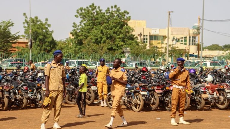 Νίγηρας: Ακυρώθηκαν σχεδόν 1000 διαβατήρια