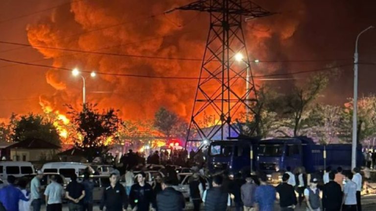 Έκρηξη με πολλούς τραυματίες σε αποθήκη εταιρείας κοντά στο αεροδρόμιο της Τασκένδης