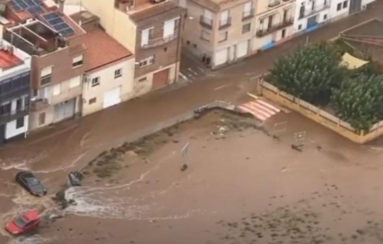 Ισπανία: Τρεις αγνοούμενοι μετά τις καταστροφικές πλημμύρες