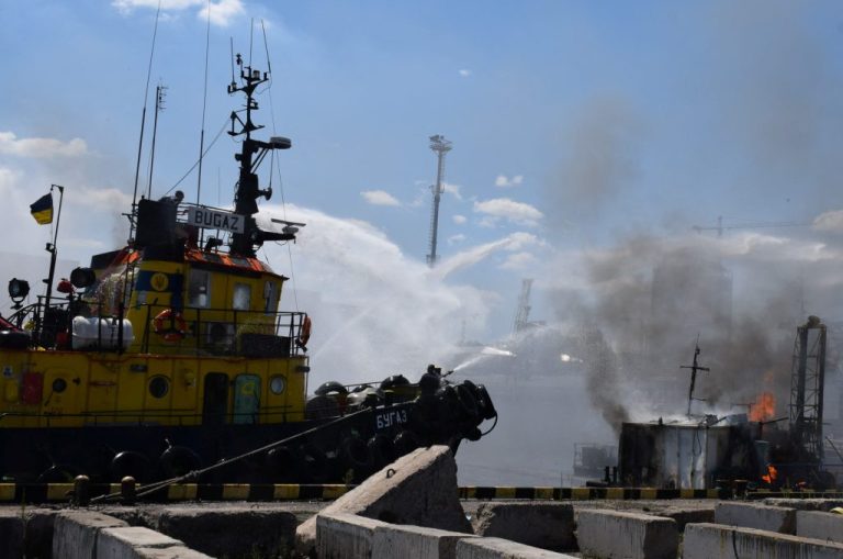 Ρωσική επιδρομή προκάλεσε ζημιές σε λιμενικές υποδομές και σιλό με σιτηρά στην Ιζμαήλ της Οδησσού