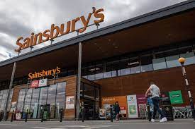 Tesco και Sainsbury’s κατηγορούνται για πλασματικές εκπτώσεις