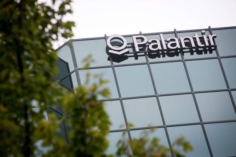 Palantir +4,30%: Συνεργασία με την PwC για AI λύσεις!