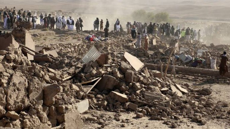 Δεύτερος σεισμός στο Αφγανιστάν – Μετά την απώλεια 2.000 ανθρώπων τώρα με δόνηση 6,3 μετράνε θύματα