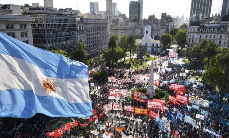 Αργεντινή: Κατακόρυφη άνοδος στο 138% του πληθωρισμού τον Σεπτέμβριο σε ετήσια βάση