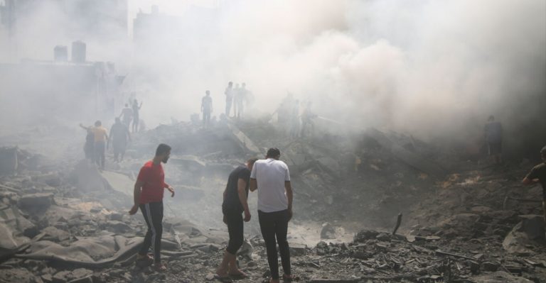 Ο στρατός του Ισραήλ ανακοίνωσε σε 1,1 εκατ. αμάχους της Γάζας να μετακινηθούν προς το νότο