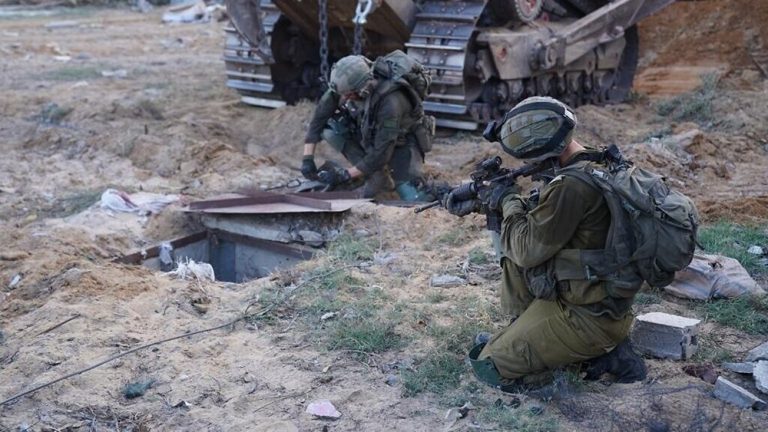 Κατέρρευσε το προπύργιο της Χαμάς – Το Ισραήλ σφυροκοπούσε επί 10 ώρες