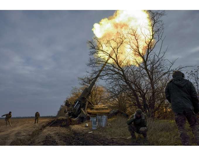 Στην ανατολική όχθη του ποταμού στη Χερσώνα  ουκρανικές μονάδες έχουν αποκλειστεί σε μια πύρινη κόλαση