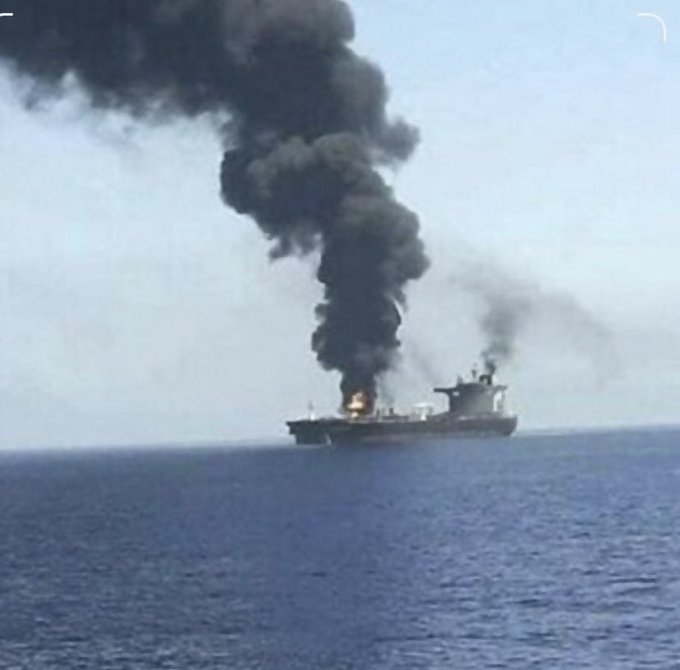 BP και Evergreen «εγκαταλείπουν» τη Διώρυγα του Σουέζ υπό τον φόβο επιθέσεων από τους Χούτι