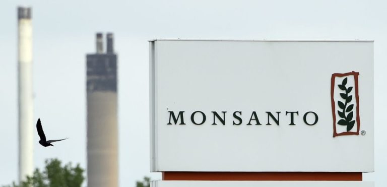Πρόστιμο 857 εκατ. δολαρίων στη Monsanto λόγω έκθεσης πολιτών σε χημικά PCB