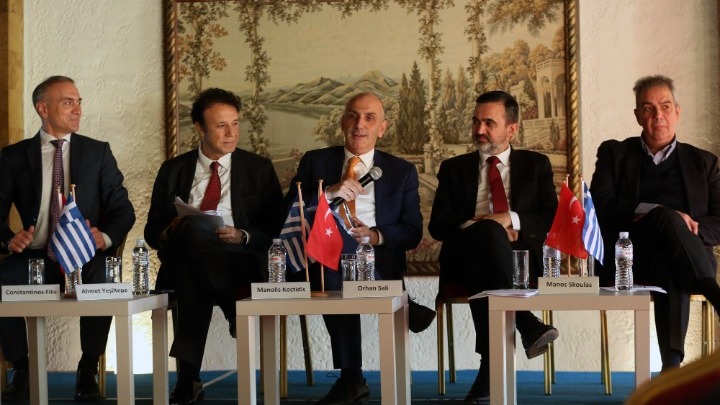 Greek-Turkish Media & Academy Forum: Σταματάμε να οδηγούμε προς το μέλλον κοιτώντας στο παρελθόν