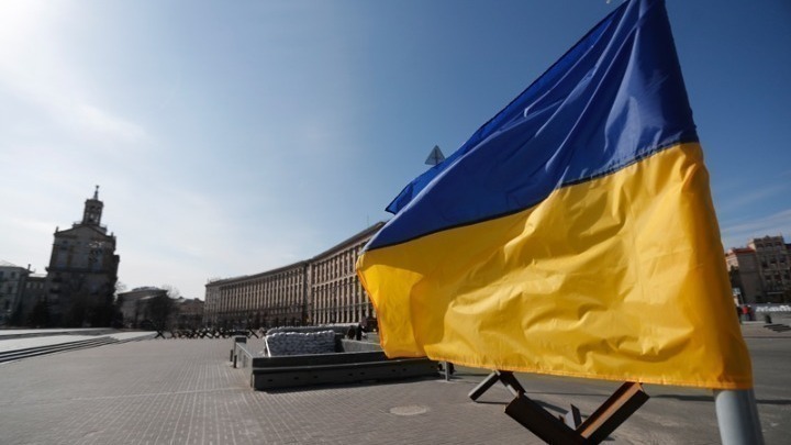 Η ΕΕ καταρτίζει εναλλακτικό σχέδιο για τη χρηματοδότηση της Ουκρανίας με 20 δισ. ευρώ