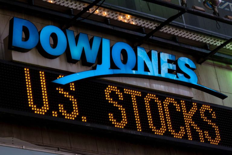 “Καλπάζουν” Dow Jones και S&P 500: Δεύτερη διαδοχική συνεδρίαση που σπάει όλα τα ρεκόρ