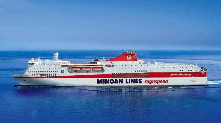 Minoan Lines και Sea Jets ναυλώνουν το High-speed Catamaran Santorini Palace