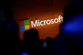Η Microsoft, η πολυτιμότερη εταιρεία των ΗΠΑ – Απειλεί την πρωτοκαθεδρία της Apple
