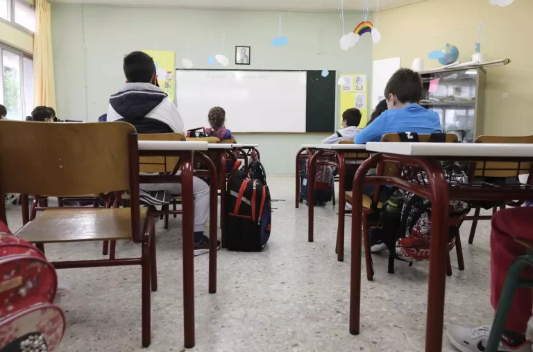 Υπ. Παιδείας: Η εγκύκλιος για τις απουσίες των μαθητών λόγω κορονοϊού