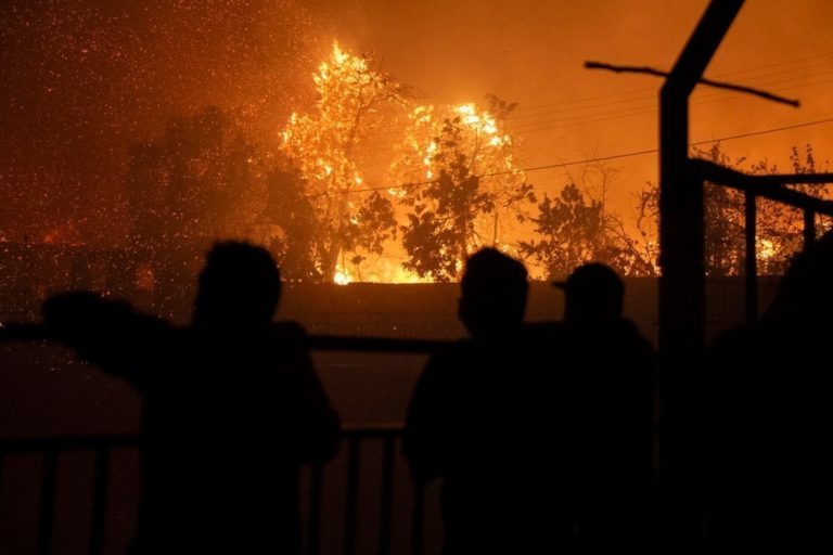 Σε κατάσταση εκτάτου ανάγκης η Χιλή-Δραματικές εξελίξεις από τις φωτιές