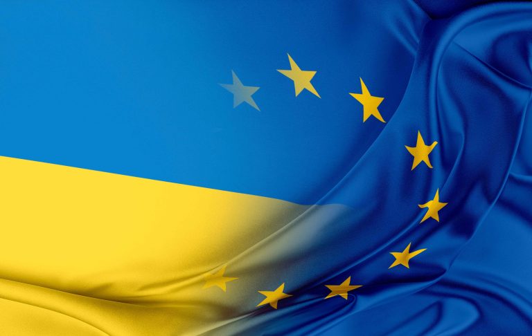 Εξοπλισμό της Ουκρανίας μέσω των ρωσικών τόκων προτείνει η ΕΕ – Ποιοι οι κίνδυνοι