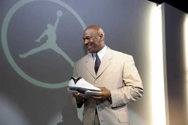 Ο Jordan (ξανα) έσωσε την Nike αυξάνοντας τα έσοδά της